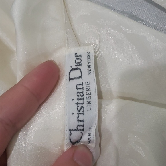 Christian Dior Vintage 1970s Silk White Pajama Floral Set Size Small - Picture 10 of 13